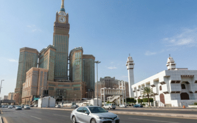 Clock Tower or Haram to Masjid Ayesha Taxi Fare at Discounts 
